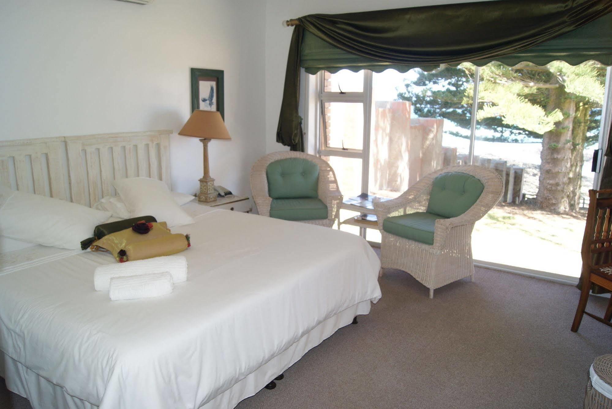 Sea Otters Lodge Kini Bay Exteriér fotografie